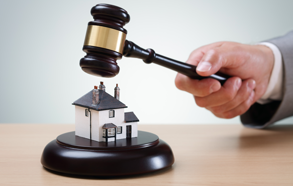 PIGNORAMENTO IMMOBILIARE: se non include i dati della pertinenza dotata di autonomia catastale, non si estende ad essa