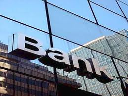 CONTRATTI BANCARI: l’art. 117, comma, 7 t.u.b. non è retroattivo