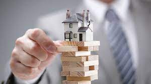 ESPOPRIAZIONE IMMOBILIARE: alla decadenza dell’aggiudicatario, per mancato versamento del prezzo, consegue la sua condanna al pagamento della differenza
